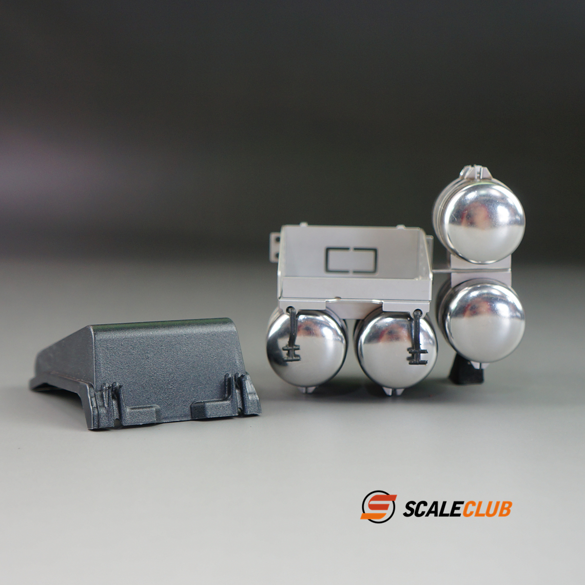 Scaleclub  1/14 truck R470 R62 - Battery Case Storage avis et prix